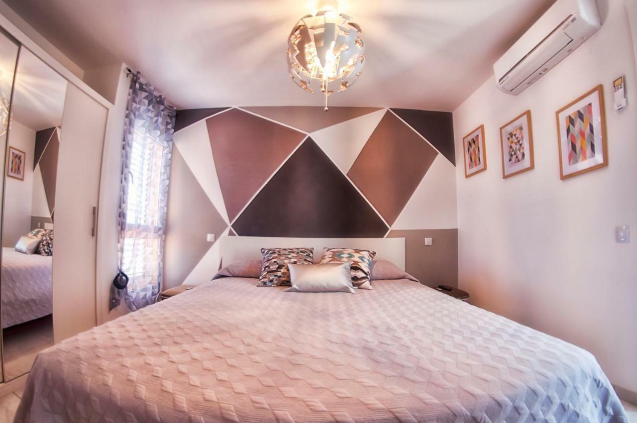 Dom wakacyjny Charming House